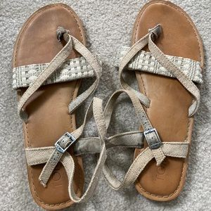 Toms tan sandals